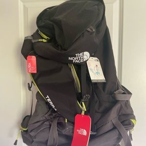 North face Youth Hiking Backpack